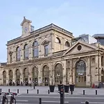 Appartement Une Chambre Proche Metro